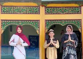 Mohon maaf lahir batin karena videonya cuma 3 video meluncur segera. Bayi Kelahiran Januari Berpeluang Besar Jadi Bos Dan Kaya Raya Benarkah