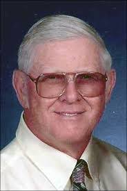 Alex Traylor's Instagram, Twitter & Facebook