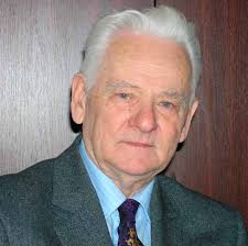 2/2014 Každé zbytečné slovo je zbytečné.