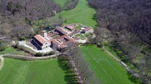 9000 serres sur arget pays: A Foix La Foi Des Benedictines Souleve Des Montagnes