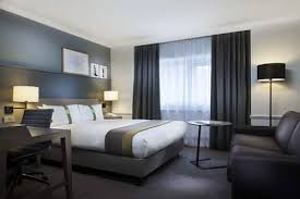 Park inn by radisson offers travellers a vibrant, friendly environment with an affordable hotel experience at more than 150 locations in 41 countries. Book Holiday Inn London Regent S Park In London Hotels Com