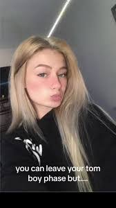 Amber Daigle's Instagram, Twitter & Facebook