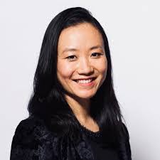 Kelly Pittard's Instagram, Twitter & Facebook