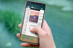 Apple Iphone How To Close Apps In Iphone X Iphone Apple Phone App