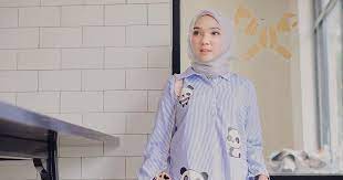 Mungkin sebab itu si perempuan jatuh hati? Ciri Ciri Perempuan Yang Comel