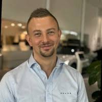 100+ "Karl Persson" profiles