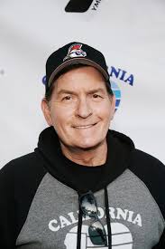 Charlie Sheen and Brooke Mueller's 15-year-old twins Bob and Max cuddle up  to mom