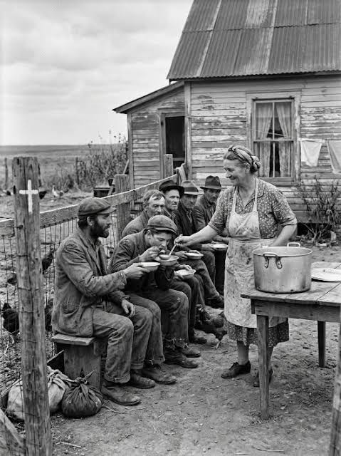 The Cookshack Angel: Della Hollis' inspiring story of feeding 40 men during  the Great Depression | Guymon, OK