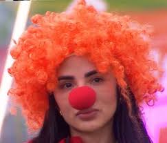 Tracklist oficial de #TROPICOQUETA, quinto álbum de estudio de KaRoL G, con  fecha de lanzamiento para este viernes 20 de Junio. Cuenta con  colaboraciones de Eddy Lover, Marco Antonio Solis, Greeicy, Mariah