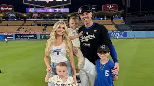 Freddie Freeman y la Rivalidad Dodgers-Padres al Rojo Vivo - Imagen principal del artículo