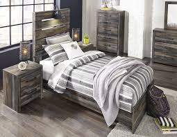 The cabin is set on the side of a mountain amongst majestic pines and hardwoods and a serene creek. Chandler Pecan Bedroom Suite Dock86