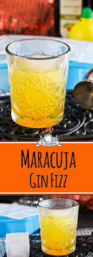 Add them to a list or view the best cocktails made with the malibu rum cocktail ingredient. Anzeige Maracuja Gin Fizz Mit Eiswurfelform Mydrink Von Tescoma Gin Fizz Gin Fizz Rezept Fizz