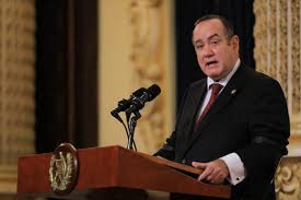 Gobierno seguirá implementado leyes que mejoren el clima de inversión