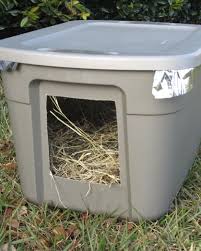 See more ideas about dog feeding station, home diy, feeding station. How To Keep Feral And Outdoor Cats Warm And Safe In Winter Pethelpful By Fellow Animal Lovers And Experts