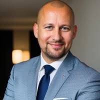 90+ Profile mit dem Suchbegriff „Sigfried“