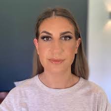 Lorna Fay's Instagram, Twitter & Facebook