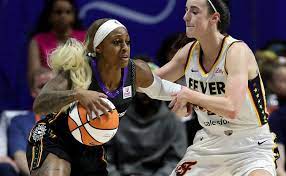 Connecticut goes all out for Caitlin Clark's WNBA debut | Connecticut Public