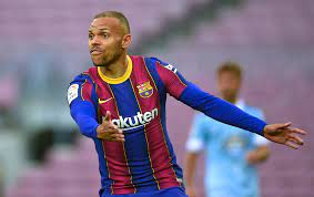 Starting from the youth academy of esbjerg fb and becoming a player of barcelona is a dream come true for martin. Wolves Transfer News Barcelona Make Martin Braithwaite Available Fourfourtwo