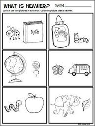 Free Compare Sizes Worksheet For Kindergarten Math Madebyteachers Kindergarten Worksheets Printable Kindergarten Math Worksheets Kindergarten Math