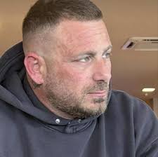 Daron Galea Busuttil updated his profile picture.