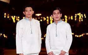 Terbaru tentu saja jalinan asmaranya dengan rezky aditya yang bikin banyak orang penasaran. Keakraban Rezky Aditya Rayakan Ultah Rangga Azof Di Luar Syuting Cinta Buta Bikin Netter Bahagia