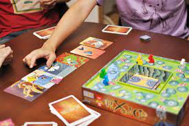 Juega gratis a todos los juegos de fuego y agua online. Dixit The Most Original Board Game Review Rules And Opinion
