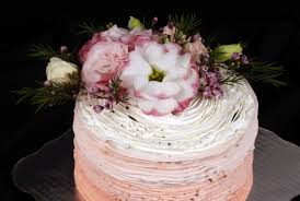 Flores en buttercream pasteles decoracion de unas. Decoracion De Pasteles Con Flores Naturales Artesanos En Accion