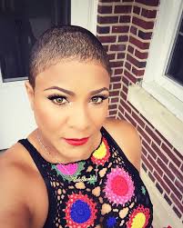 I'm just gonna say it: I wanna shave my whole face lol I'm so hairy!!!!!