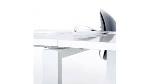 Mais ce qui importe le plus c'est la décoration. Pluton Bureau D Angle En Bois Laque Blanc