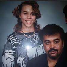 Hello everyone! Today I heard a beautiful story from a friend that has  inspired me! This Christmas I would love to be Santas little helper to one  family ♥️ That being said...