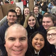 Brad Milam's Instagram, Twitter & Facebook