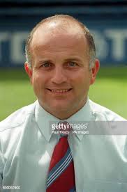 PA NEWS PHOTO 4/8/98 BILL JASPER, CLUB DOCTOR OF CRYSTAL PALACE F.C. News  Photo