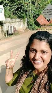 Golden Hour ✨🧡💛 #goldenhourlight #uae #evening #magical