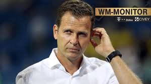 After a lot of speculation in the last two months, dfb has finally announced former bayern munich coach hansi flick as the successor of joachim low. Wm 2018 Nach Debakel Mehrheit Der Deutschen Will Bierhoffs Rucktritt