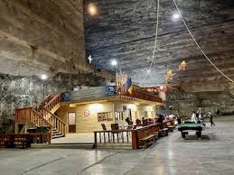 Orașul este cunoscut pentru lacurile sărate (numite și băi): Cum AratÄƒ Salina SlÄƒnic Prahova In 2021 The Gadgetist