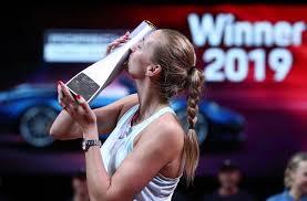 Mann unlikely hero as clips rally into first wcf. Wta Turnier In Stuttgart Kvitova Besiegt Kontaveit Im Finale Sport Stuttgarter Nachrichten