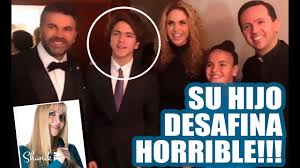 La heredera de lucero y manuel mijares apagó sus 14 años velitas y se convirtió en víctima de comentarios encontrados en las redes sociales sobre su apariencia. Hijo De Lucero Y Mijares Desafina Horrible Shaniktv Youtube