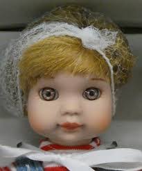 Kerry Mccall's Instagram, Twitter & Facebook