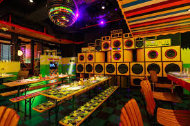 Bold color combinations are a hallmark of the classic midcentury kitchen. Dubai New Year S Eve The Most Expensive One Yet With Dh4 000 Dinners And Dh5 000 Tables Tourism Gulf News