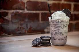 Coba deh beberapa resep minuman ini. 7 Kreasi Minuman Kafe Berbahan Oreo Buatmu Yang Bosan Nyeduh Coffee Mix Sasetan Yuk Bikin