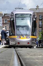 Conjugare pentru verbul a lua la toate modurile și timpurile. Tram Luas 3009on The Reds Line The Point Saggart Tallaght In Front Of The National Museum Of Ireland In Dublin Rail Pictures Com