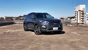 You will also see piano black coloured roof rails. Hyundai Tucson 2020 Review Highlander Snapshot Carsguide