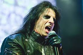 pastor told alice cooper to keep being alice cooper