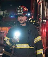 The Entertainment Factor Station 19 Series Trailers Promos Clips Images And Posters In 2020 Entertaining Poster Clips