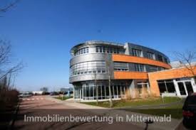 Geräumige 4 raum wohnung mit gartennutzung in der yorckstr. D K Immobilienbewertung Immobiliengutachter Mittenwald