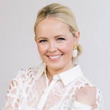 Margie Gunter's Instagram, Twitter & Facebook