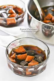 Popiah is often eaten in the fujian province of china (usually in xiamen) and its neighbouring chaoshan (and by the teochew and hoklo diaspora in various regions throughout southeast asia) and in taiwan (due to the majority of taiwanese being hoklo), during the qingming festival. Sweet Potatoes In Gula Melaka Syrup Is A Twist On A Sweet Soup Dessert Using Palm Sugar Instead Of Regular Sugar Syrup Sweet Soup Asian Desserts Sweet Potato