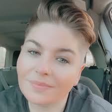 Kimberly Bolton (@kimberlybolton)