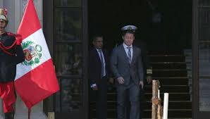 Felipe ward dejó la secretaría general de la presidencia la cartera desarrollo social, a cargo de sebastián sichel, será dirigida por cristián monckeberg, quien hasta hoy se desempeñaba como ministro de la vivienda. Kenji Fujimori Asiste A Cambio De Gabinete Y Se Toma Fotos Con Ppk Politica El Comercio Peru