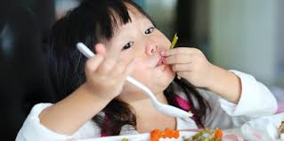 Makanan kaya gizi tanpa menimbulkan rasa sakit di gusi ketika melahapnya. Memberi Makan Bayi Saat Tumbuh Gigi Ini Menu Yang Bisa Dicoba Theasianparent Indonesia